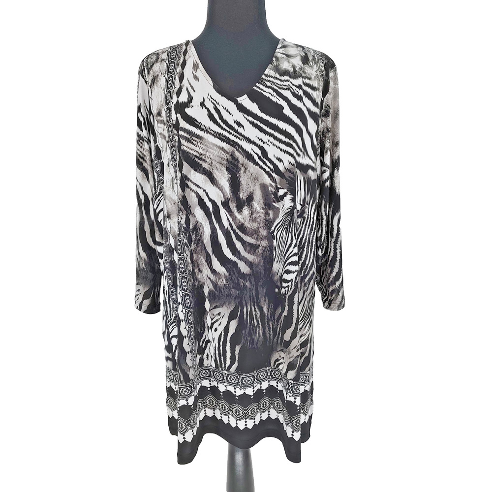 Chico's Woman's Black Animal Print Long Tunic Size 3/ US XL-16 Stretch Side Slit